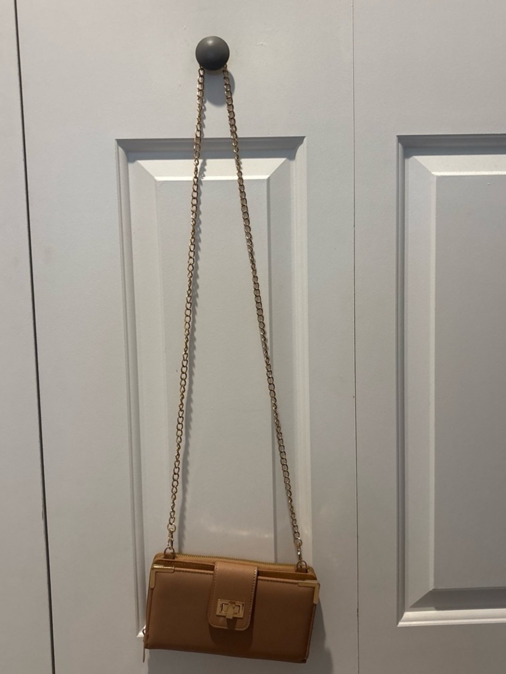 T.J.Maxx Camel Tan Crossbody Wallet with Gold Chain